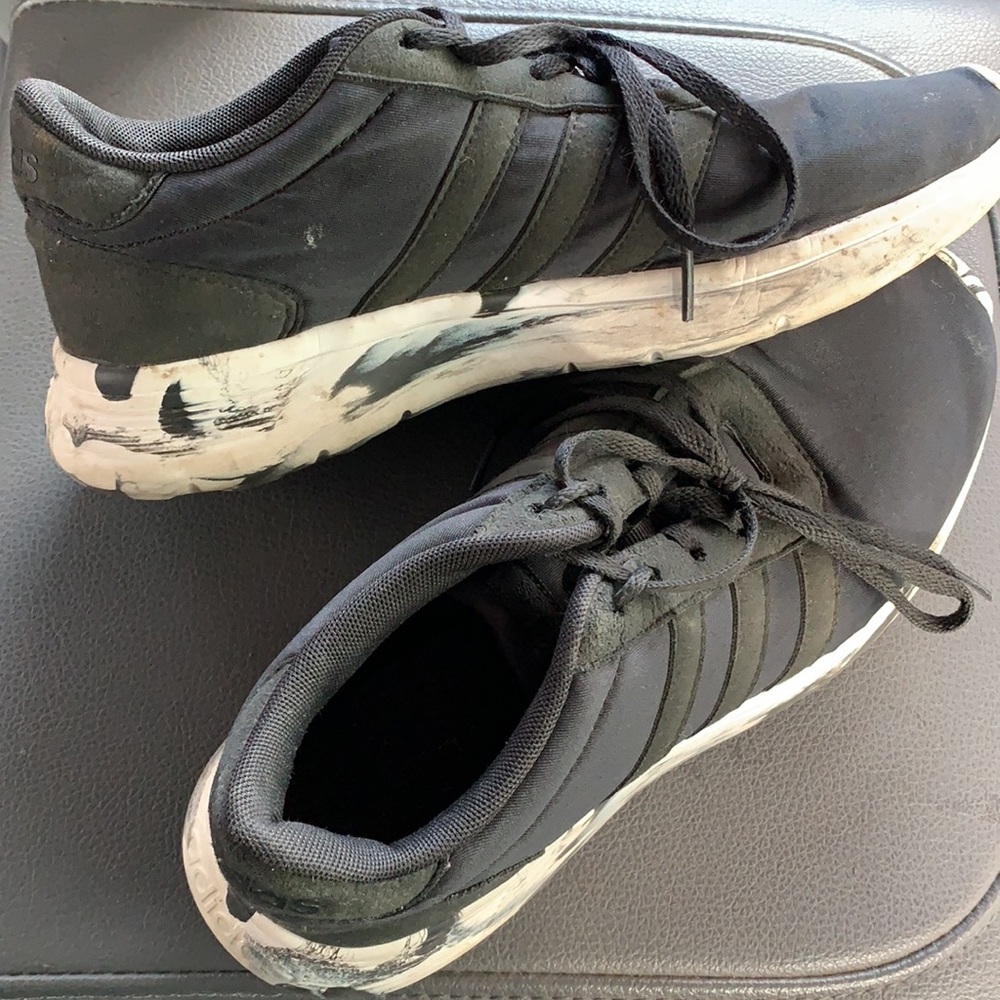 - Adidas Womens Lite Race Running Shoe